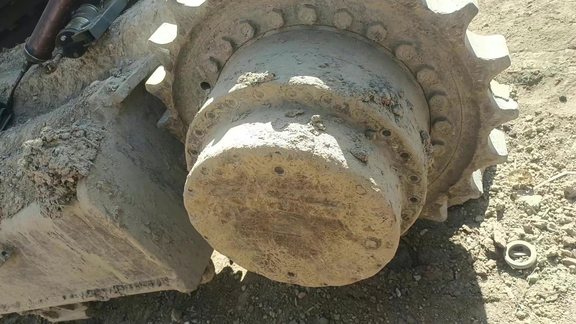 Buy Hyundai R305LVS Used Excavator / 4 Used Hyundai R305LVS Excavator 2016 Model / 4