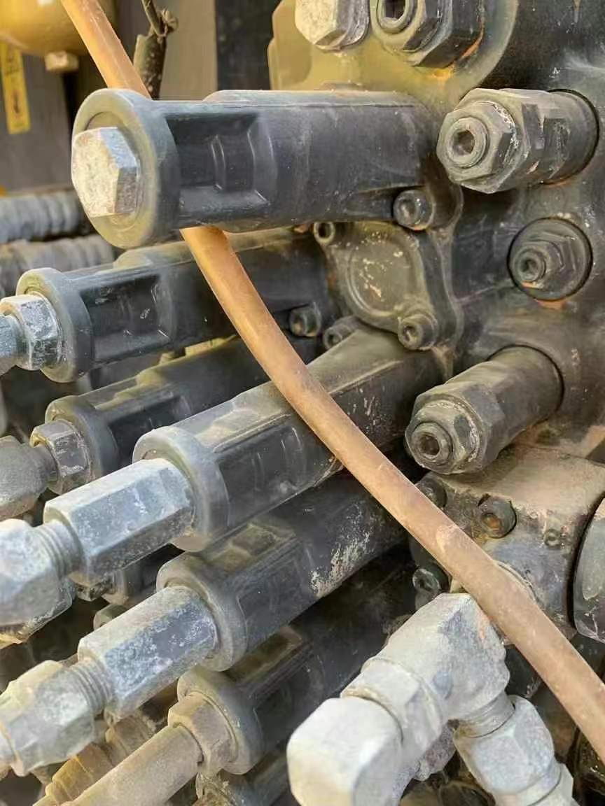 Buy Sumitomo SH80-6 Used Excavator / 8 Used Sumitomo SH80-6 Excavator 2016 Model / 8