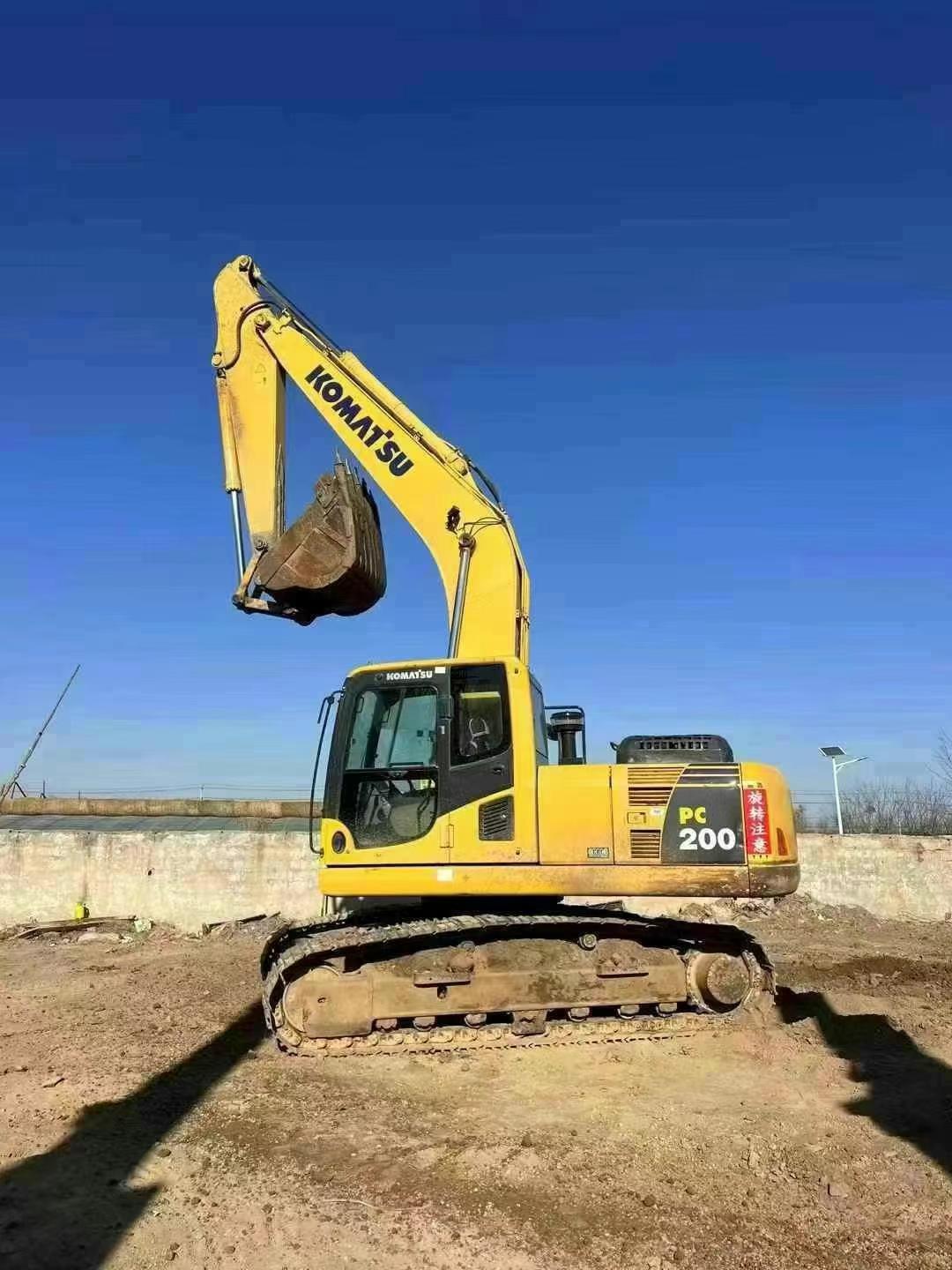 Buy Komatsu PC200LC Used Excavator / 3 Used Komatsu PC200LC Excavator 2016 Model / 3