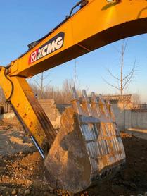 Buy XCMG XE215DA Used Excavator / 2 Used XCMG XE215DA Excavator 2016 Model / 2