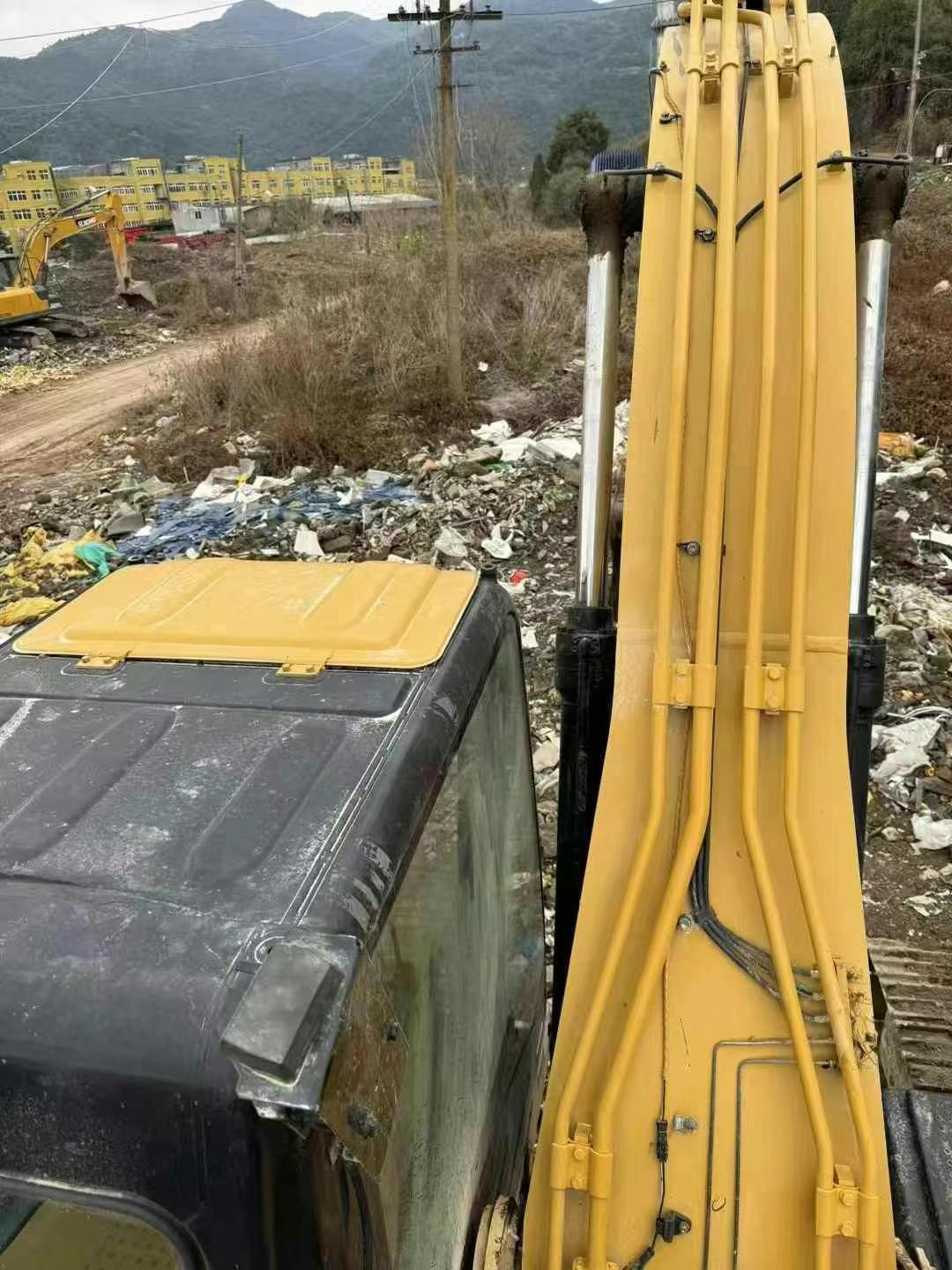 Buy Caterpillar 323 Used Excavator / 6 Used Caterpillar 323 Excavator 2018 Model / 6