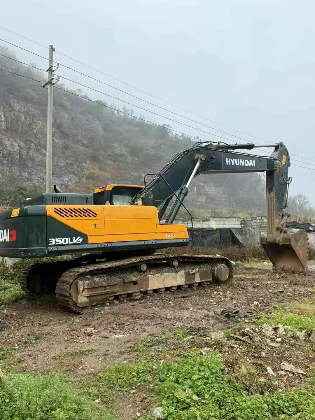 Buy Hyundai 350LC-9V Used Excavator / 9 Used Hyundai 350LC-9V Excavator 2021 Model / 9