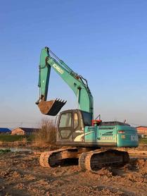 Buy Kobelco SK210 Used Excavator / 2 Used Kobelco SK210 Excavator 2011 Model / 2