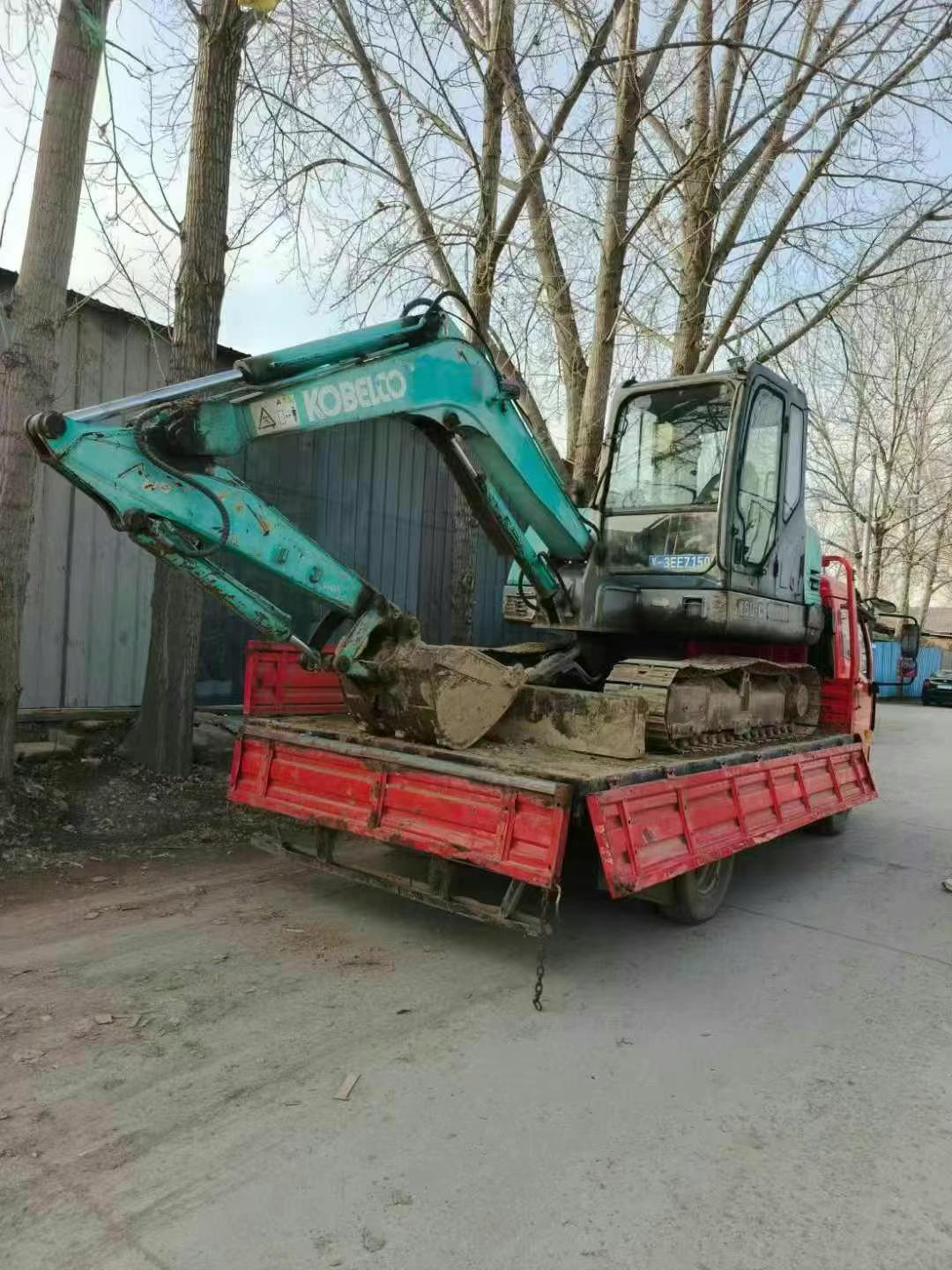 Buy Kobelco SK60 Used Excavator / 2 Used Kobelco SK60 Excavator 2016 Model / 2