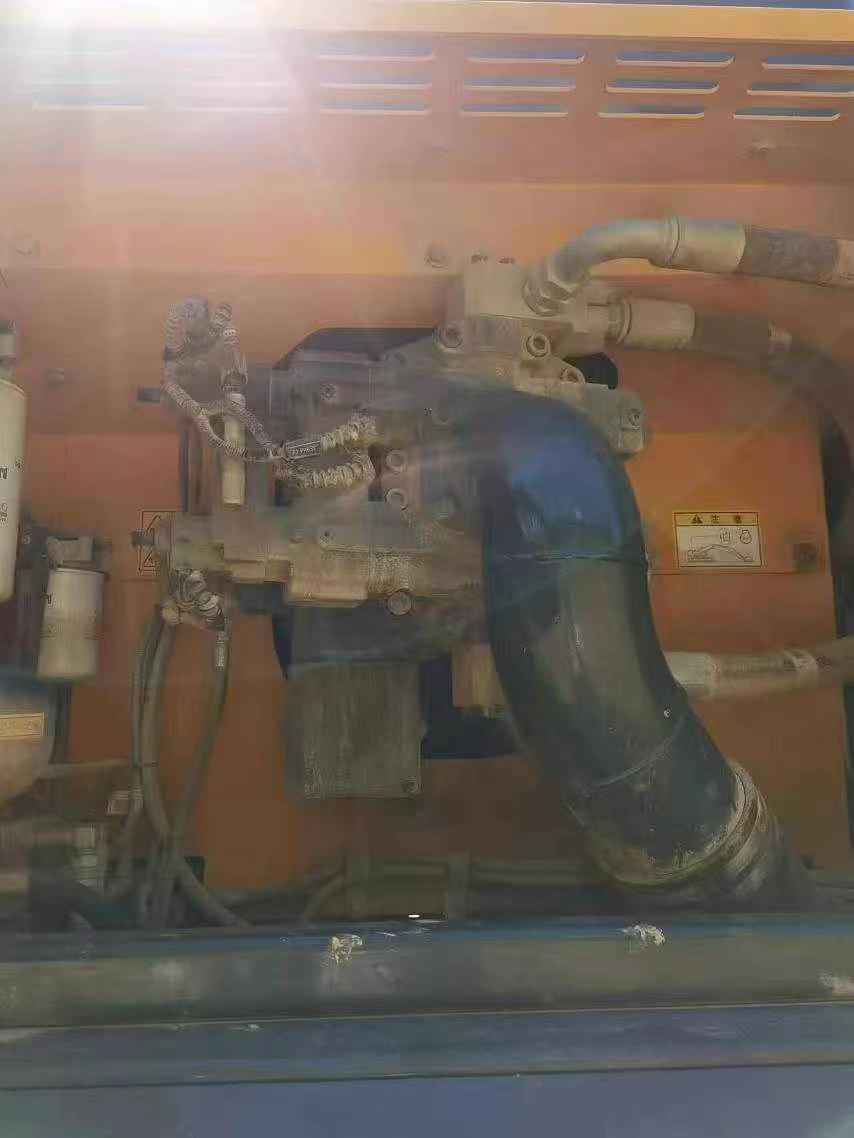 Buy Hyundai R505LVS Used Excavator / 1