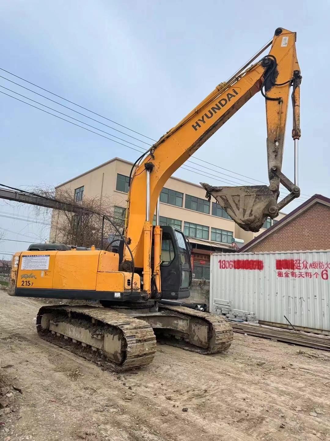 Buy Hyundai R215-7 Used Excavator / 2 Used Hyundai R215-7 Excavator 2011 Model / 2