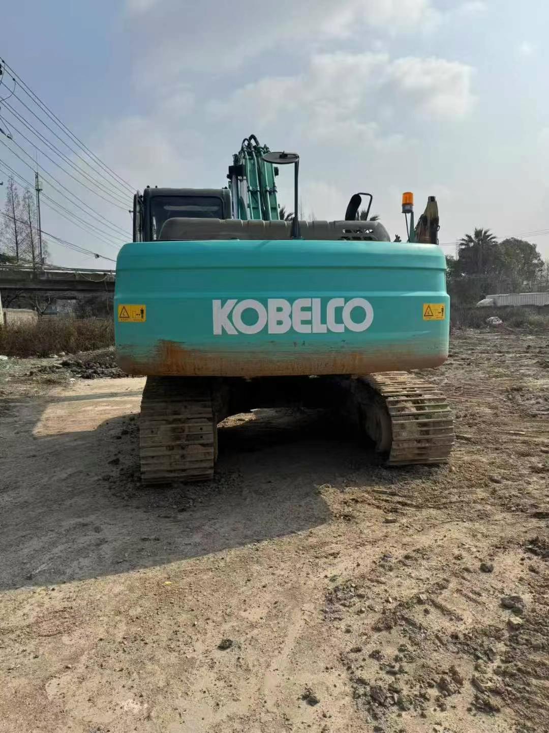 Buy Kobelco SK200 Used Excavator / 8 Used Kobelco SK200 Excavator 2016 Model / 8