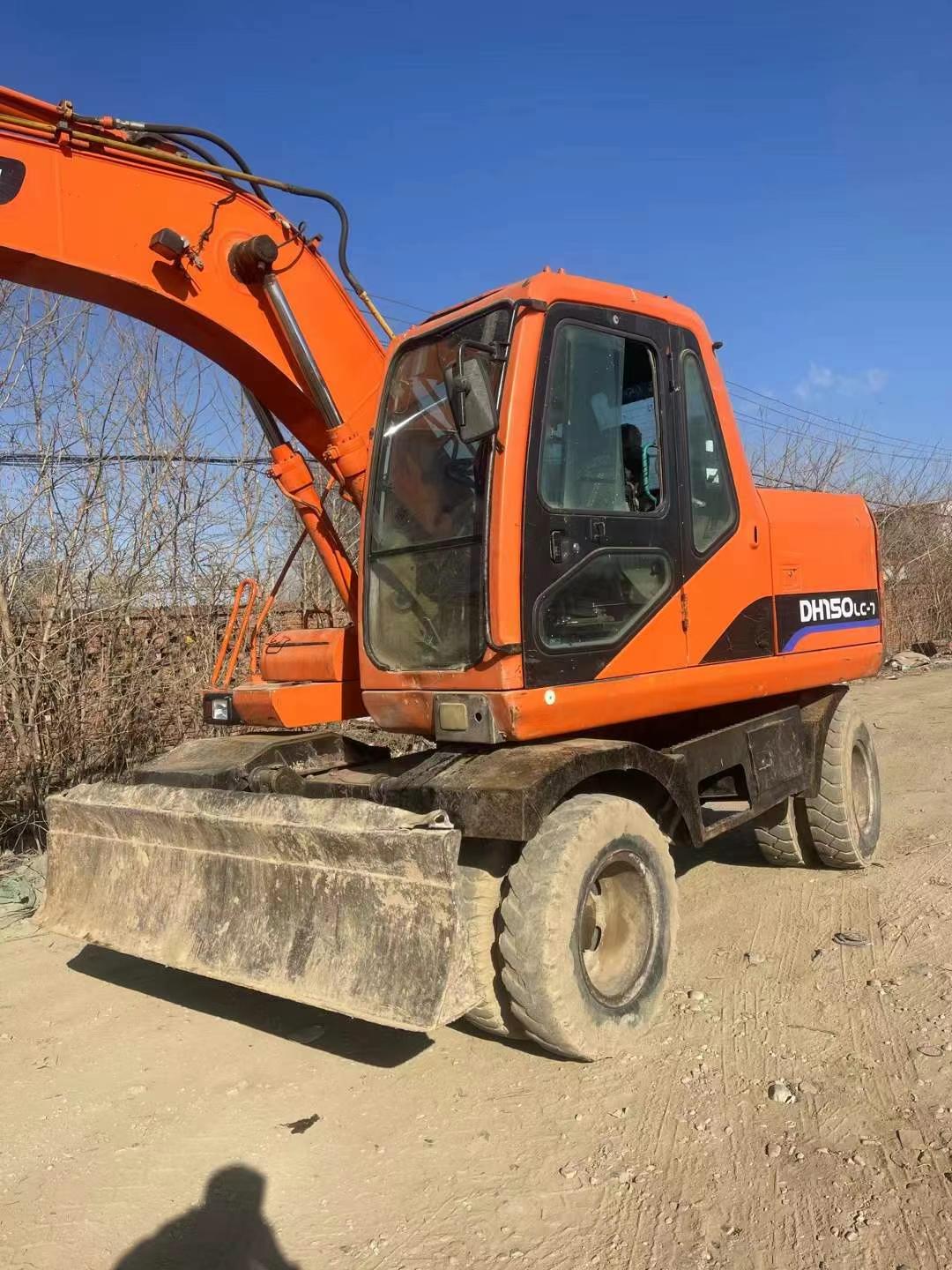 Buy Doosan DX15 Used Excavator / 2 Used Doosan DX15 Excavator 2016 Model / 2
