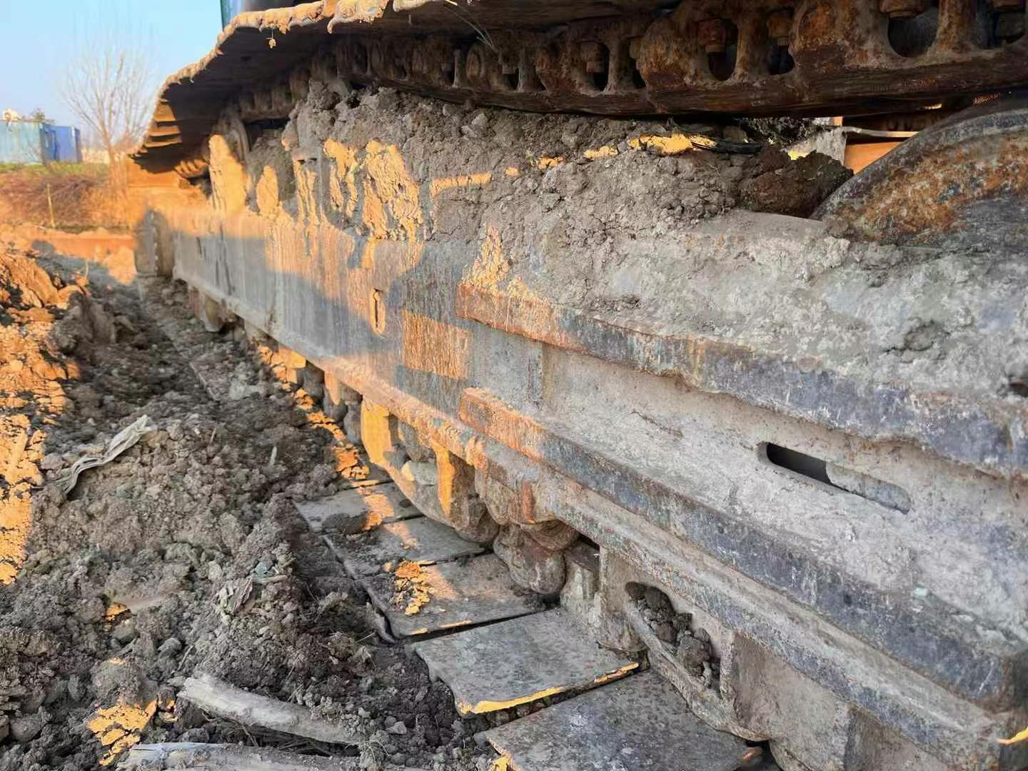 Buy Kobelco SK210 Used Excavator / 8 Used Kobelco SK210 Excavator 2011 Model / 8