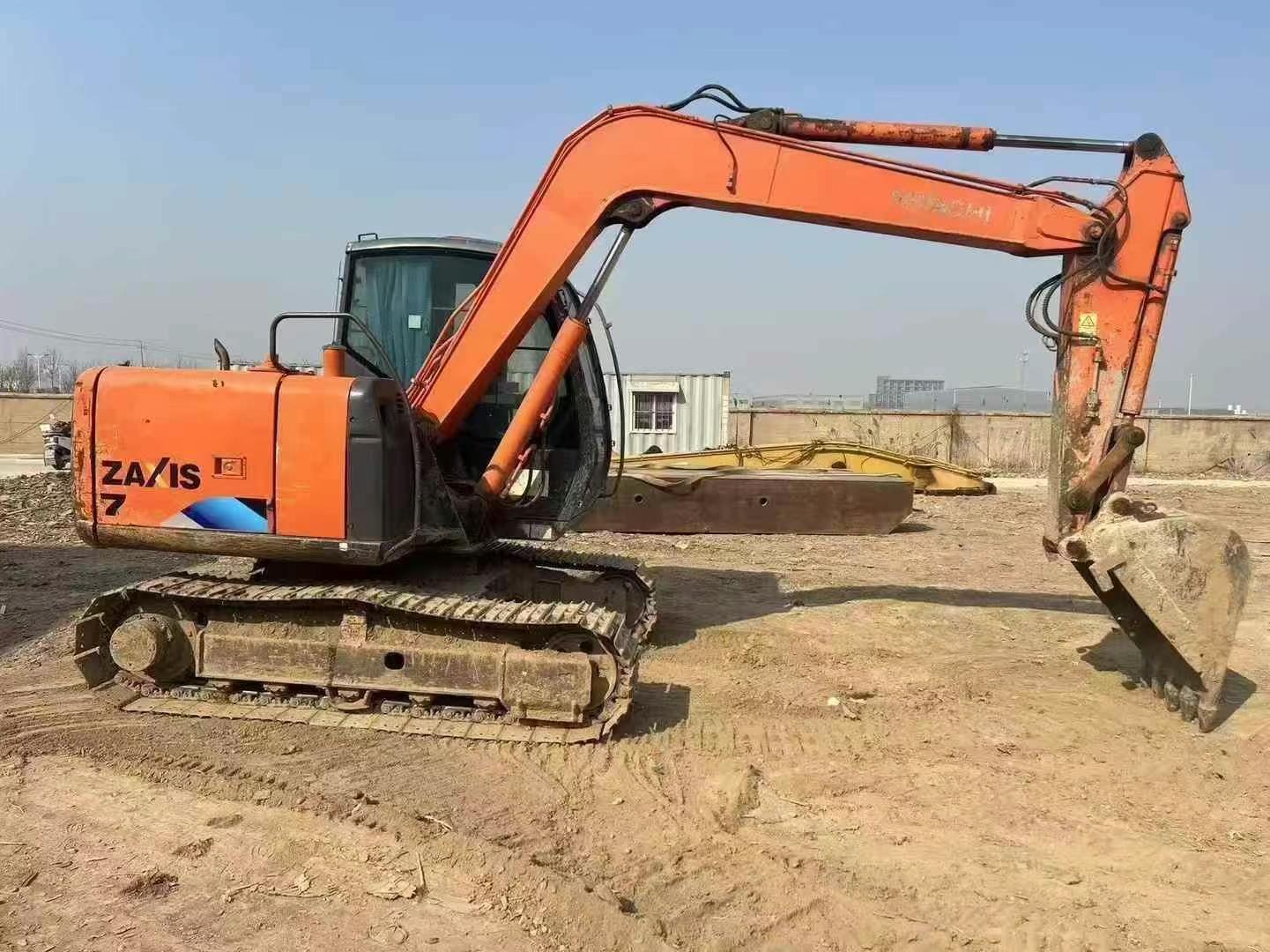Buy Hitachi ZX70 Used Excavator / 4 Used Hitachi ZX70 Excavator 2013 Model / 4