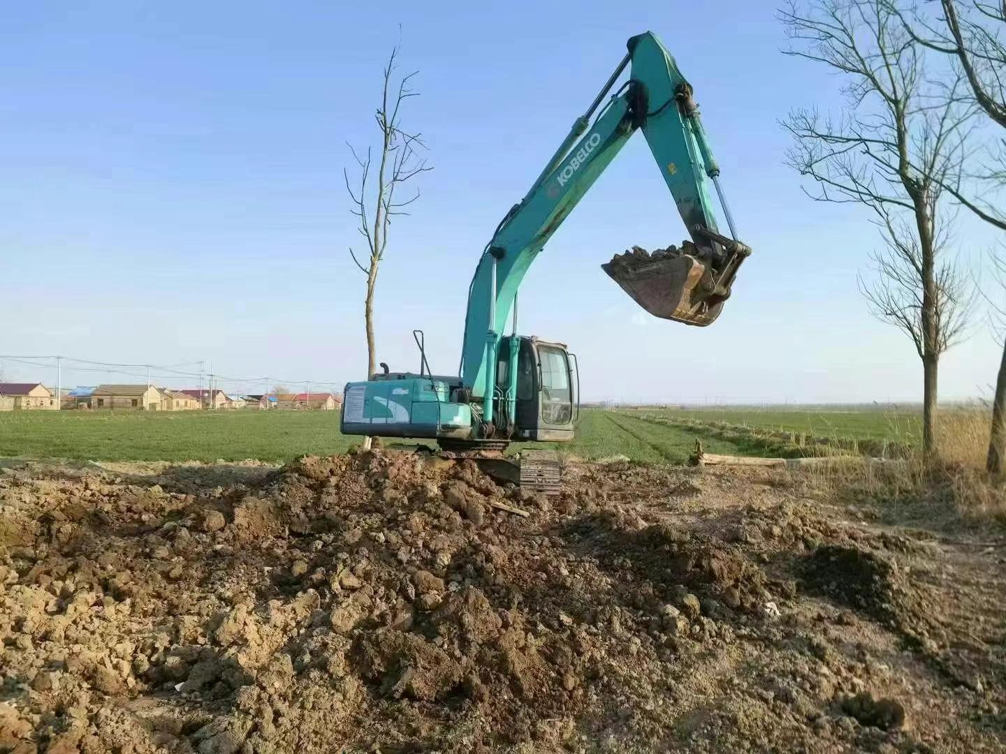 Buy Kobelco SK210 Used Excavator / 3 Used Kobelco SK210 Excavator 2012 Model / 3