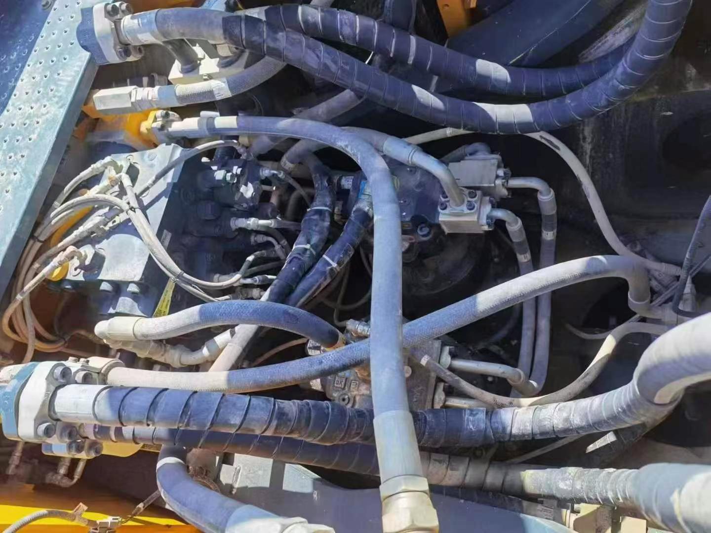 Buy Hyundai R505LVS Used Excavator / 2 Used Hyundai R505LVS Excavator 2020 Model / 2