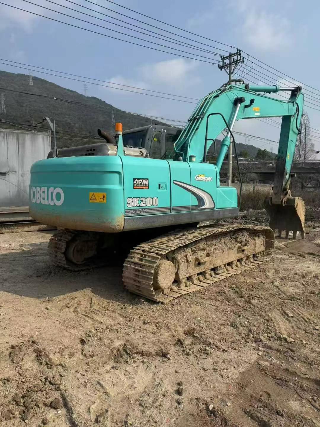 Buy Kobelco SK200 Used Excavator / 2 Used Kobelco SK200 Excavator 2016 Model / 2