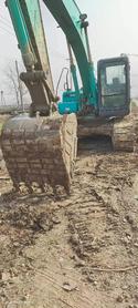 Buy Kobelco SK200 Used Excavator / 4 Used Kobelco SK200 Excavator 2016 Model / 4
