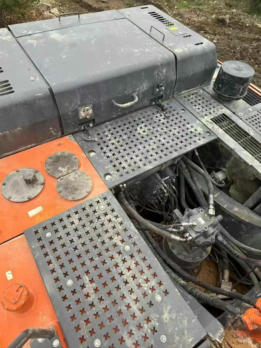 Buy Doosan DX80 Used Excavator / 5 Used Doosan DX80 Excavator 2020 Model / 5