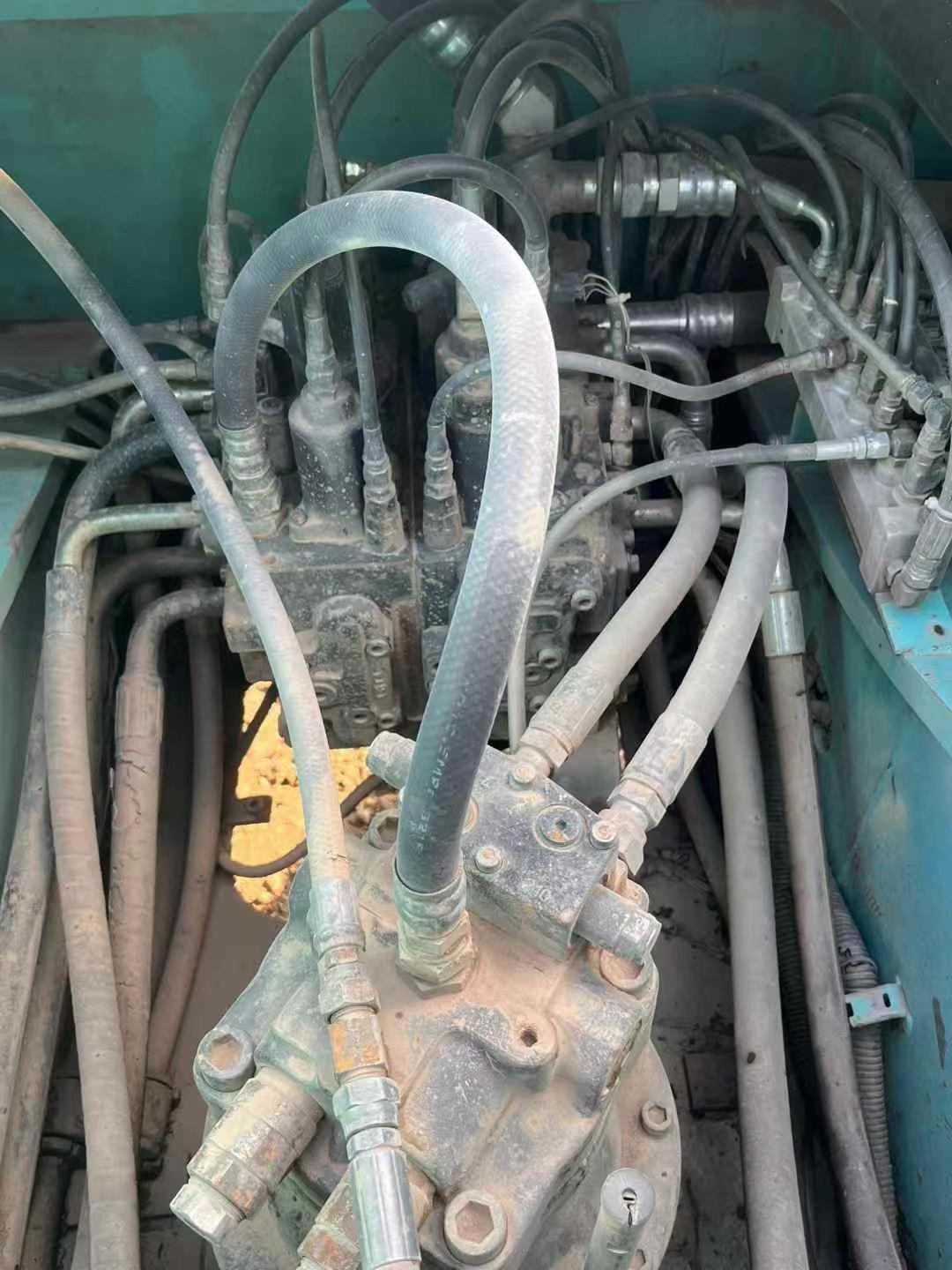 Buy Kobelco SK210 Used Excavator / 6 Used Kobelco SK210 Excavator 2011 Model / 6