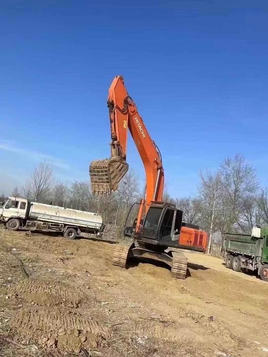 Buy Hitachi ZX50 Used Excavator / 1