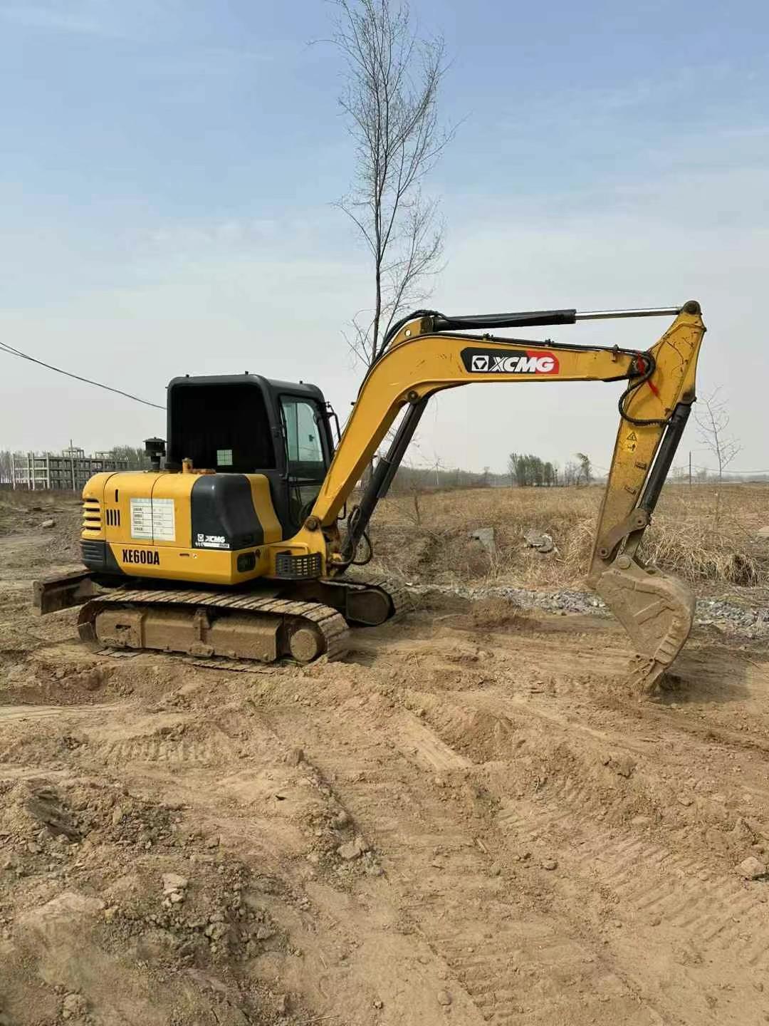 Buy XCMG XE60 Used Excavator / 2 Used XCMG XE60 Excavator 2016 Model / 2