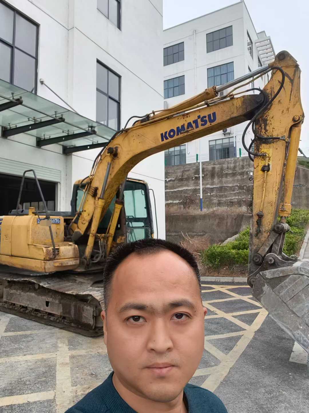 Buy Komatsu PC110-7 Used Excavator / 1