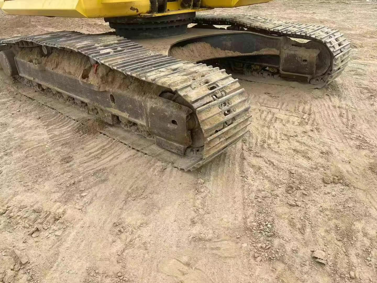 Buy Komatsu PC240-11M0 Used Excavator / 8 Used Komatsu PC240-11M0 Excavator 2016 Model / 8