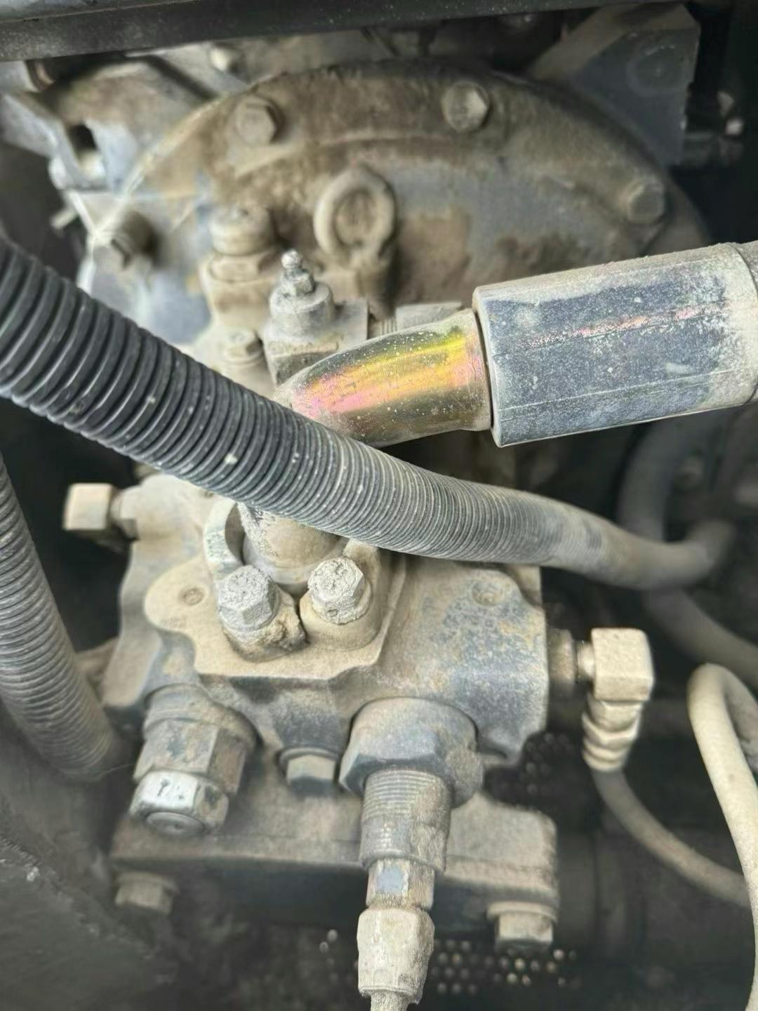 Buy Komatsu PC60-7 Used Excavator / 7 Used Komatsu PC60-7 Excavator 2010 Model / 7