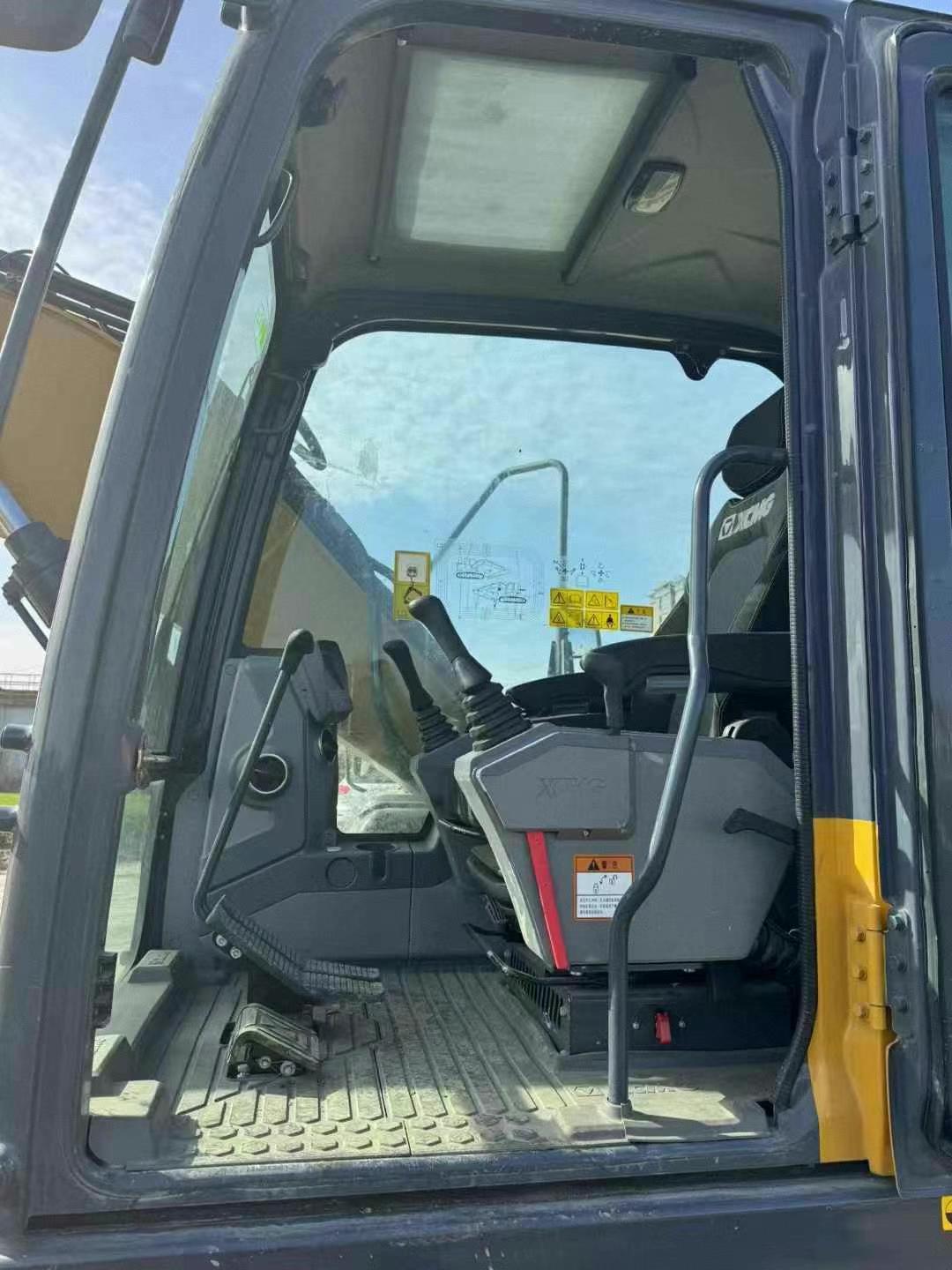 Buy XCMG XE135GA Used Excavator / 4 Used XCMG XE135GA Excavator 2022 Model / 4