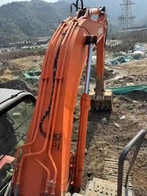 Buy Hitachi ZAXIS200 Used Excavator / 8 Used Hitachi ZAXIS200 Excavator 2016 Model / 8