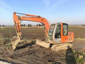 Buy Hitachi ZX60 Used Excavator / 2 Used Hitachi ZX60 Excavator 2010 Model / 2