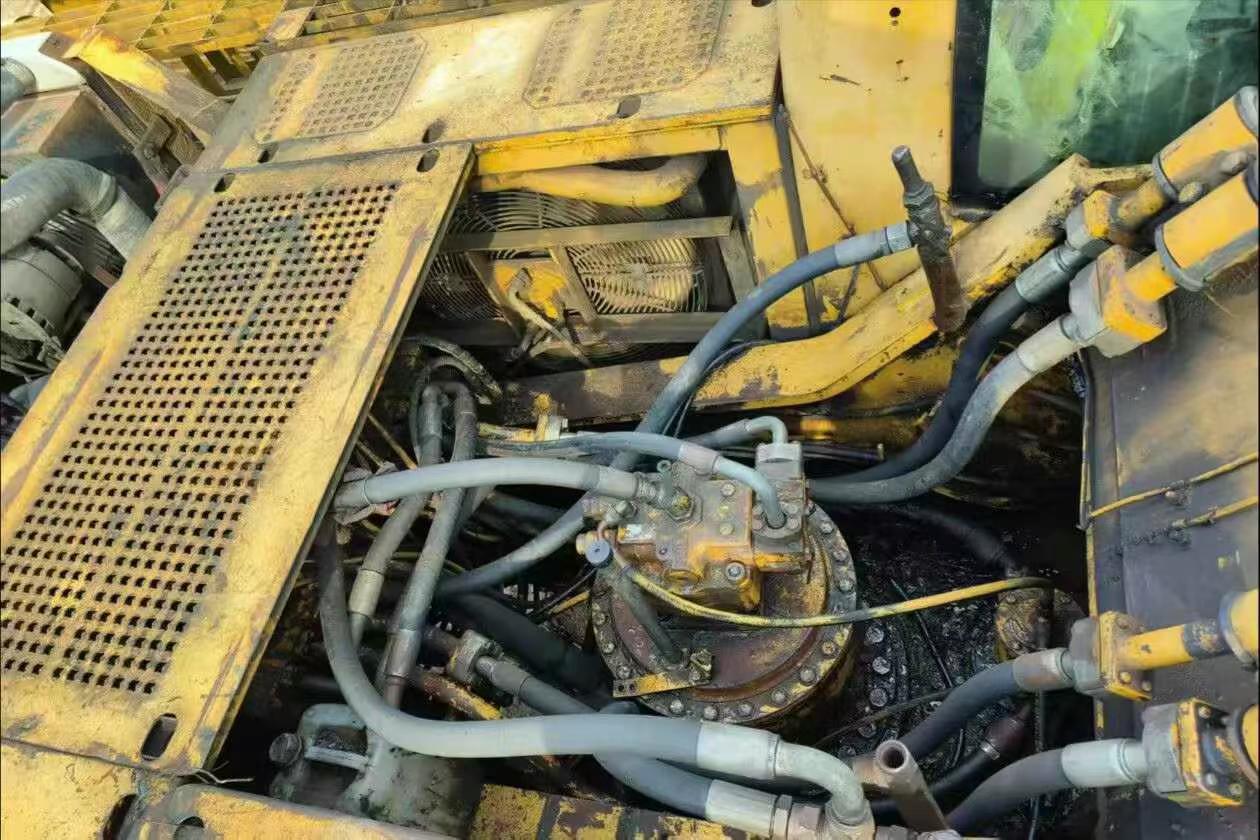 Buy Caterpillar 330L Used Excavator / 3 Used Caterpillar 330L Excavator 2016 Model / 3