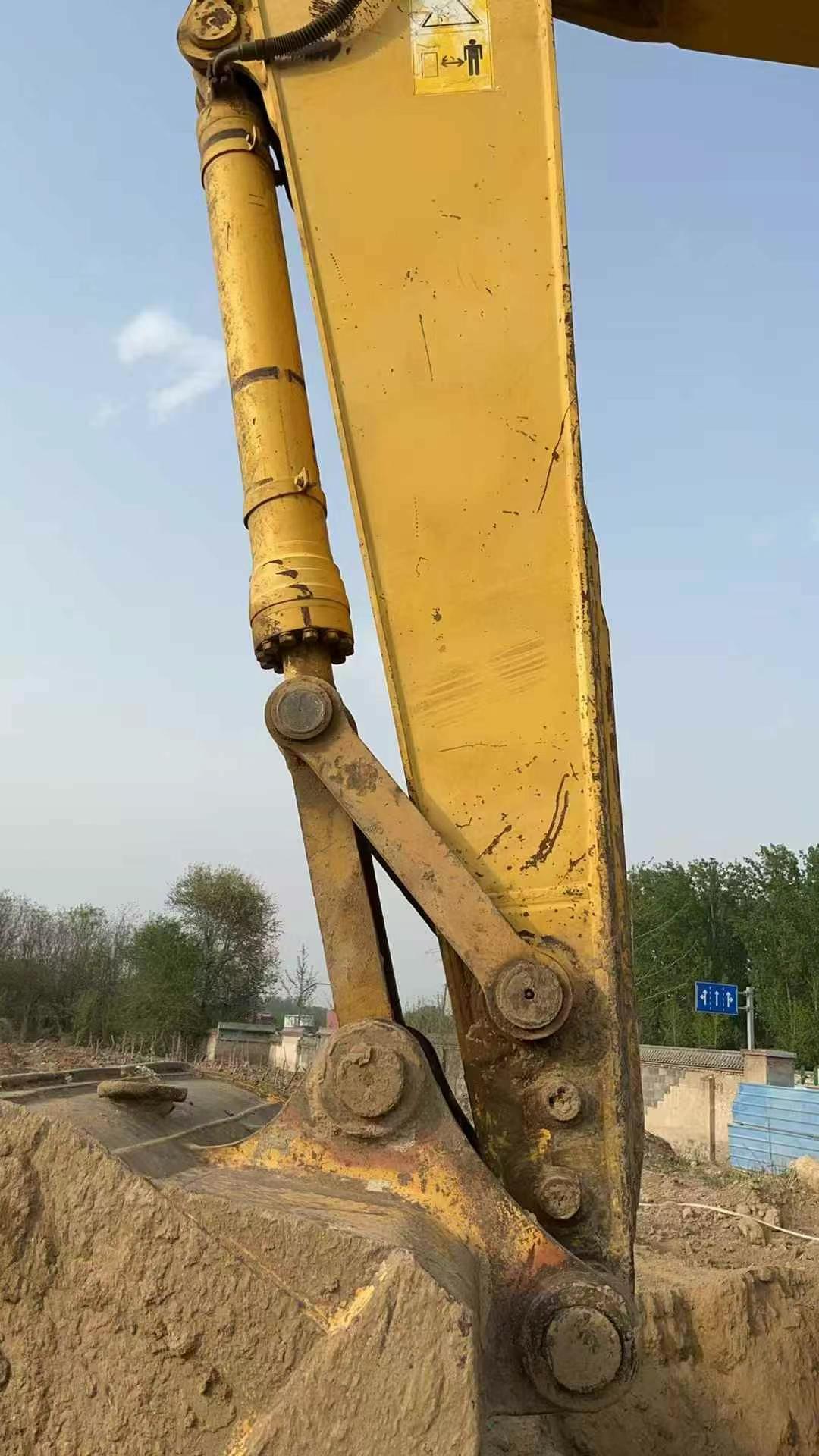 Buy Komatsu PC220 Used Excavator / 9 Used Komatsu PC220 Excavator 2016 Model / 9
