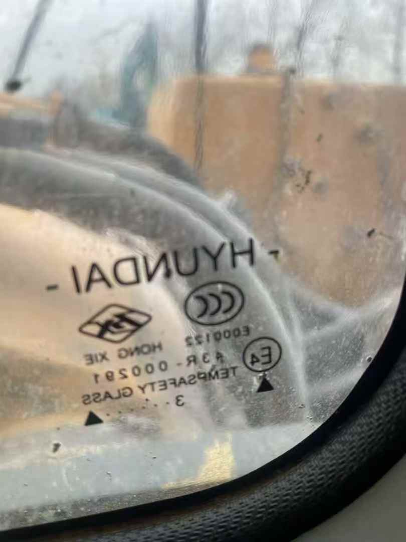 Buy Hyundai R215-7 Used Excavator / 5 Used Hyundai R215-7 Excavator 2013 Model / 5