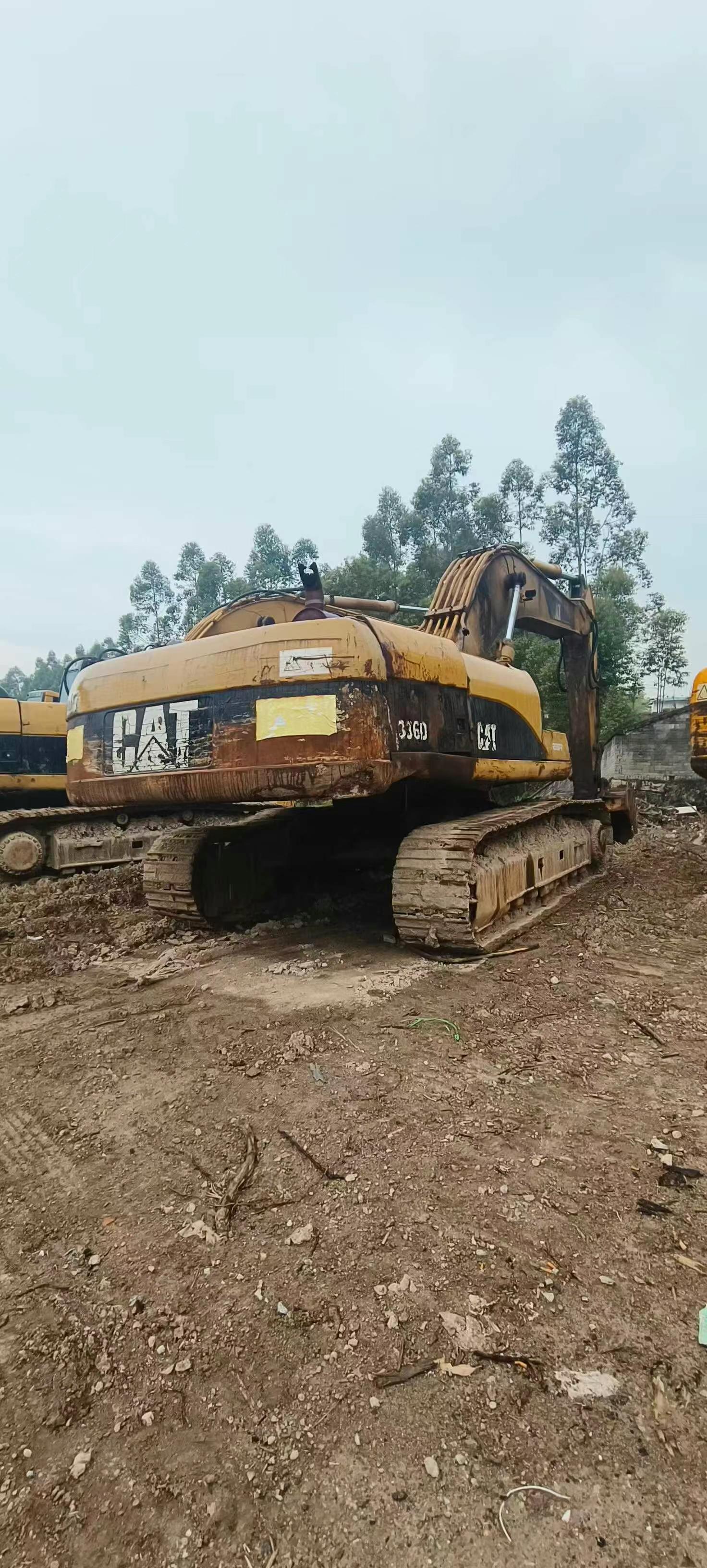 Buy Caterpillar 330L Used Excavator / 1