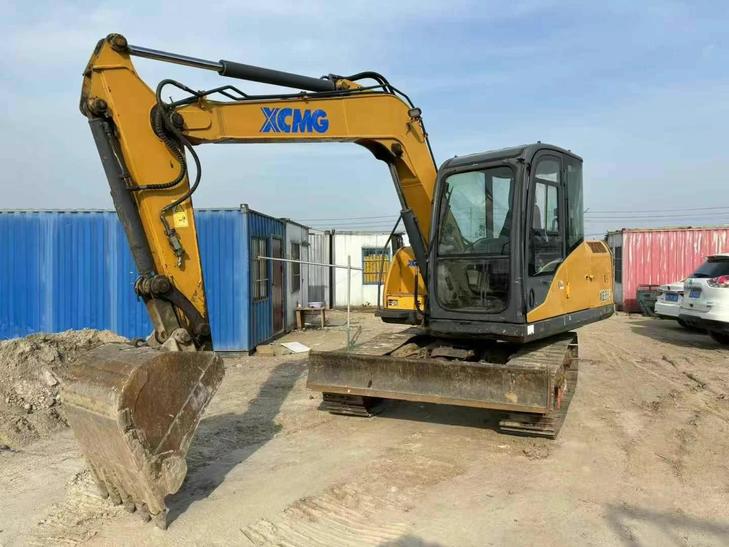 Buy XCMG XE80 Used Excavator / 1