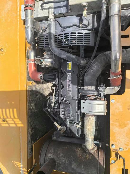 Buy XCMG XE3000 Used Excavator / 1