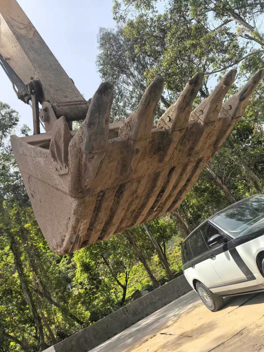 Buy XCMG XE3000 Used Excavator / 9 Used XCMG XE3000 Excavator 2021 Model / 9