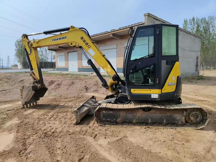 Buy Yanmar Vio85 Used Excavator / 1
