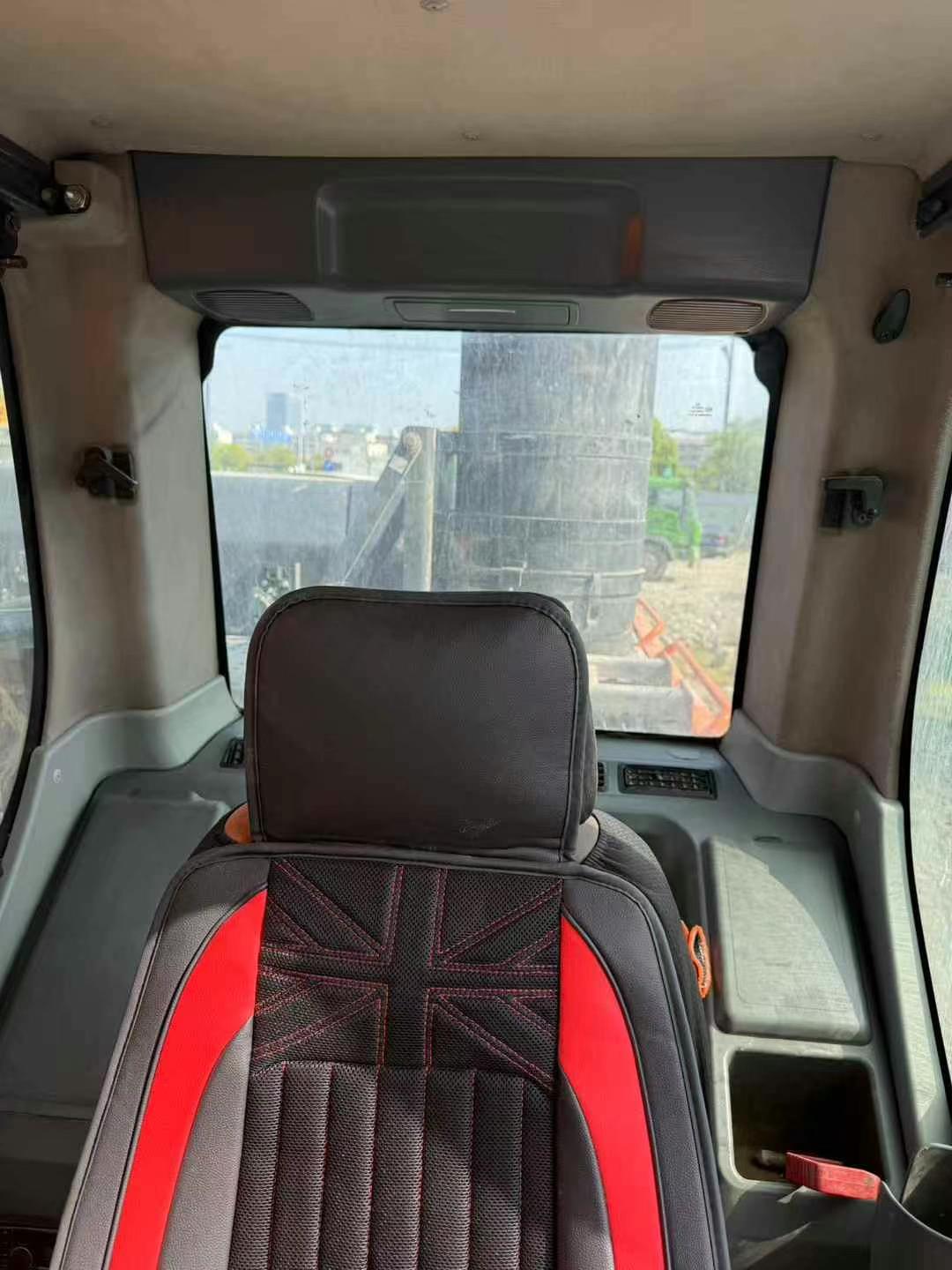 Buy Doosan DX500 Used Excavator / 8 Used Doosan DX500 Excavator 2020 Model / 8