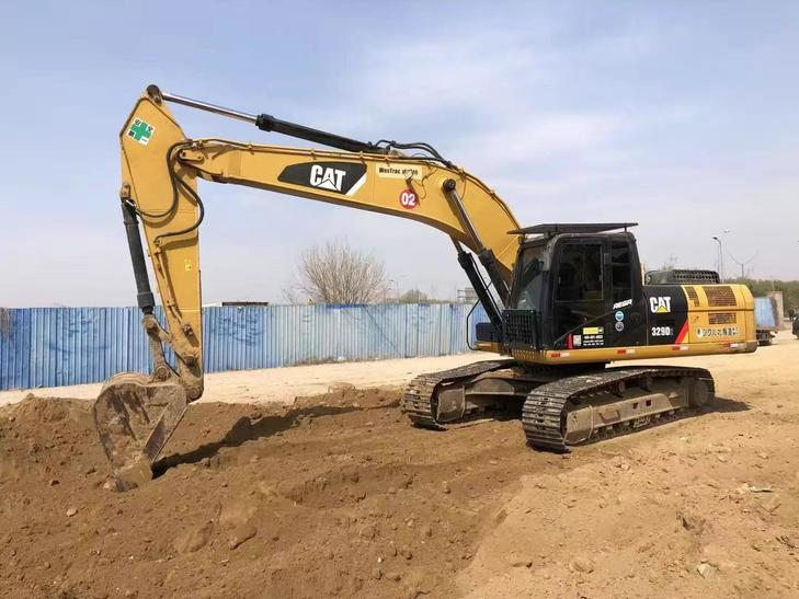 Buy Caterpillar 329D Used Excavator / 1