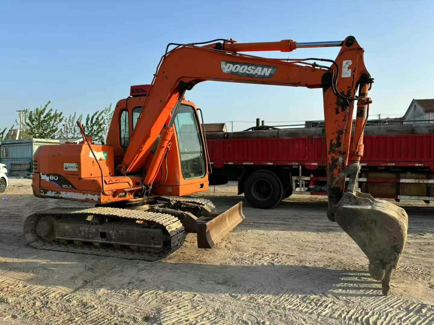 Buy Doosan DX80 Used Excavator / 2 Used Doosan DX80 Excavator 2013 Model / 2
