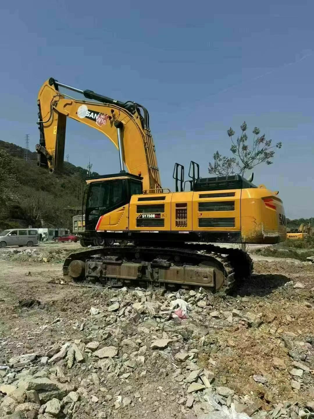 Buy Sany SY750H Used Excavator / 1