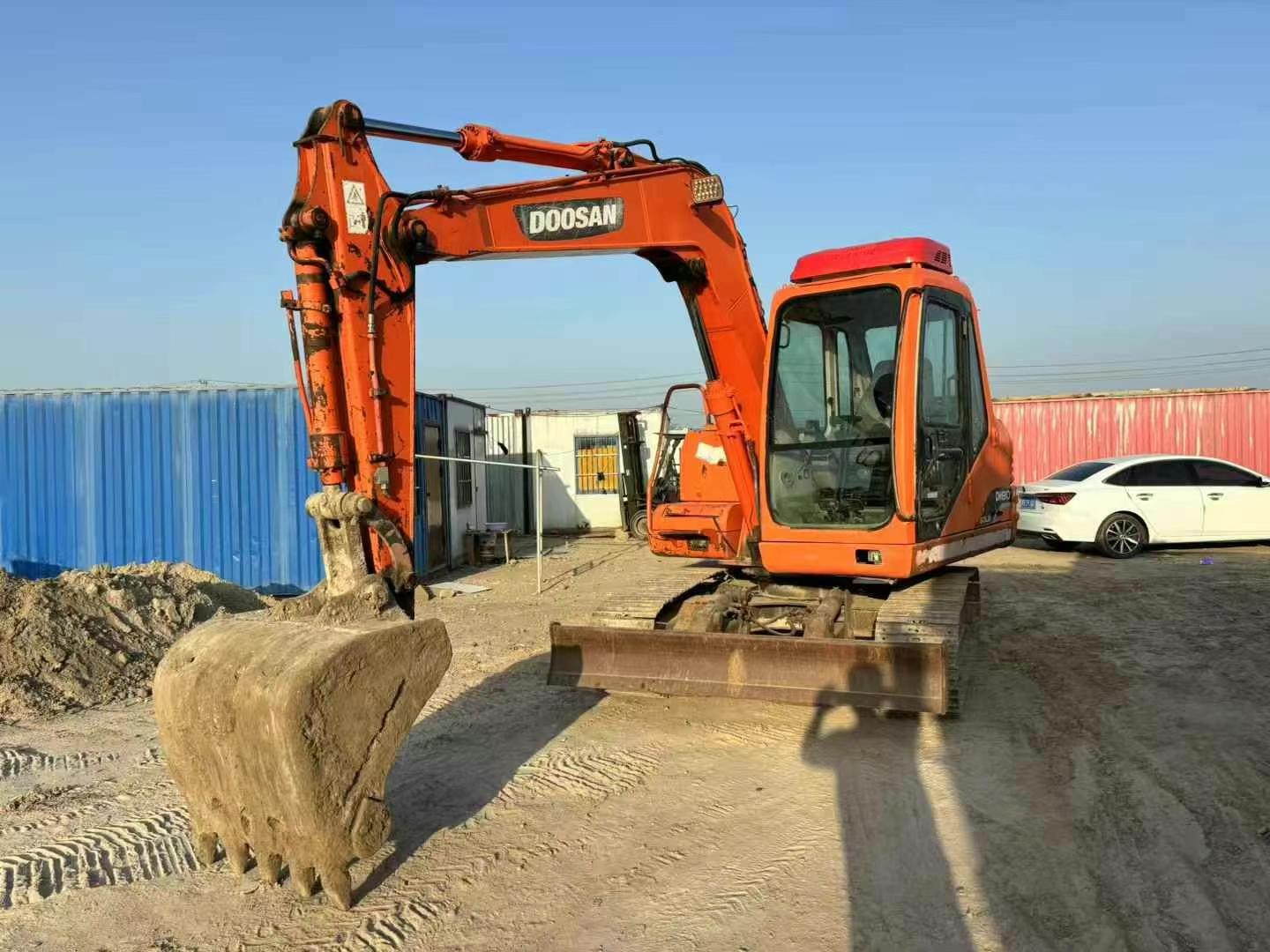 Buy Doosan DX80 Used Excavator / 1