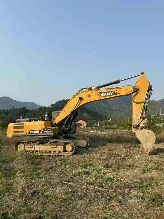 Buy Sany SY75 Used Excavator / 1
