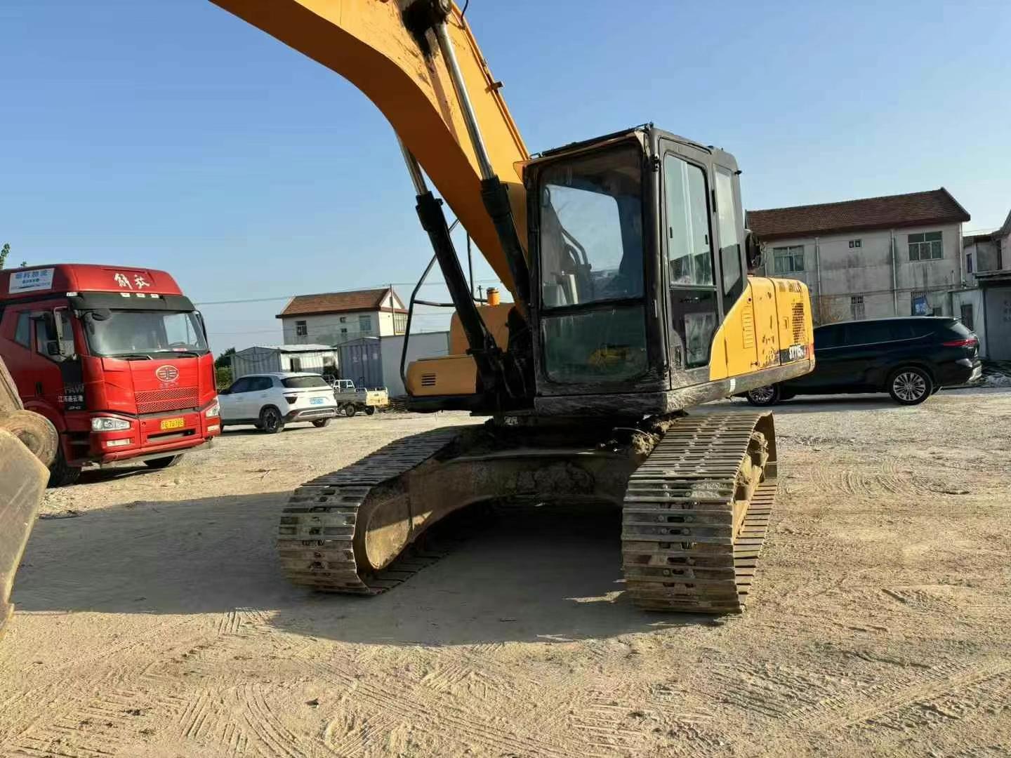 Buy Sany SY215ACE Used Excavator / 7 Used Sany SY215ACE Excavator 2015 Model / 7