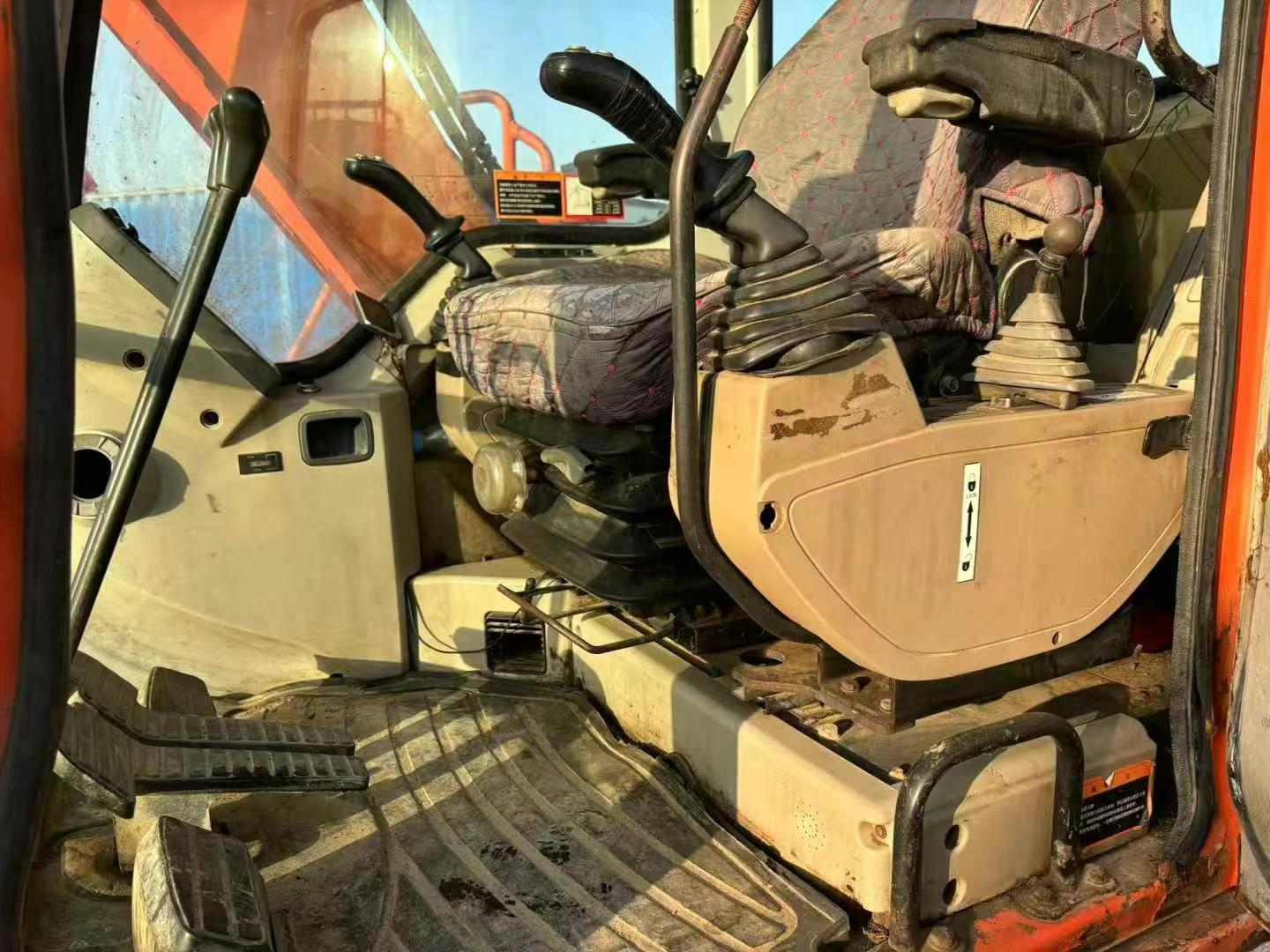 Buy Doosan DX80 Used Excavator / 9 Used Doosan DX80 Excavator 2013 Model / 9