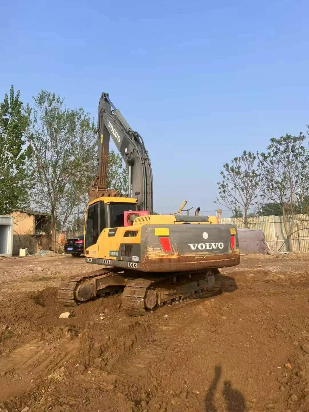 Buy Volvo EC20 Used Excavator / 9 Used Volvo EC20 Excavator 2016 Model / 9