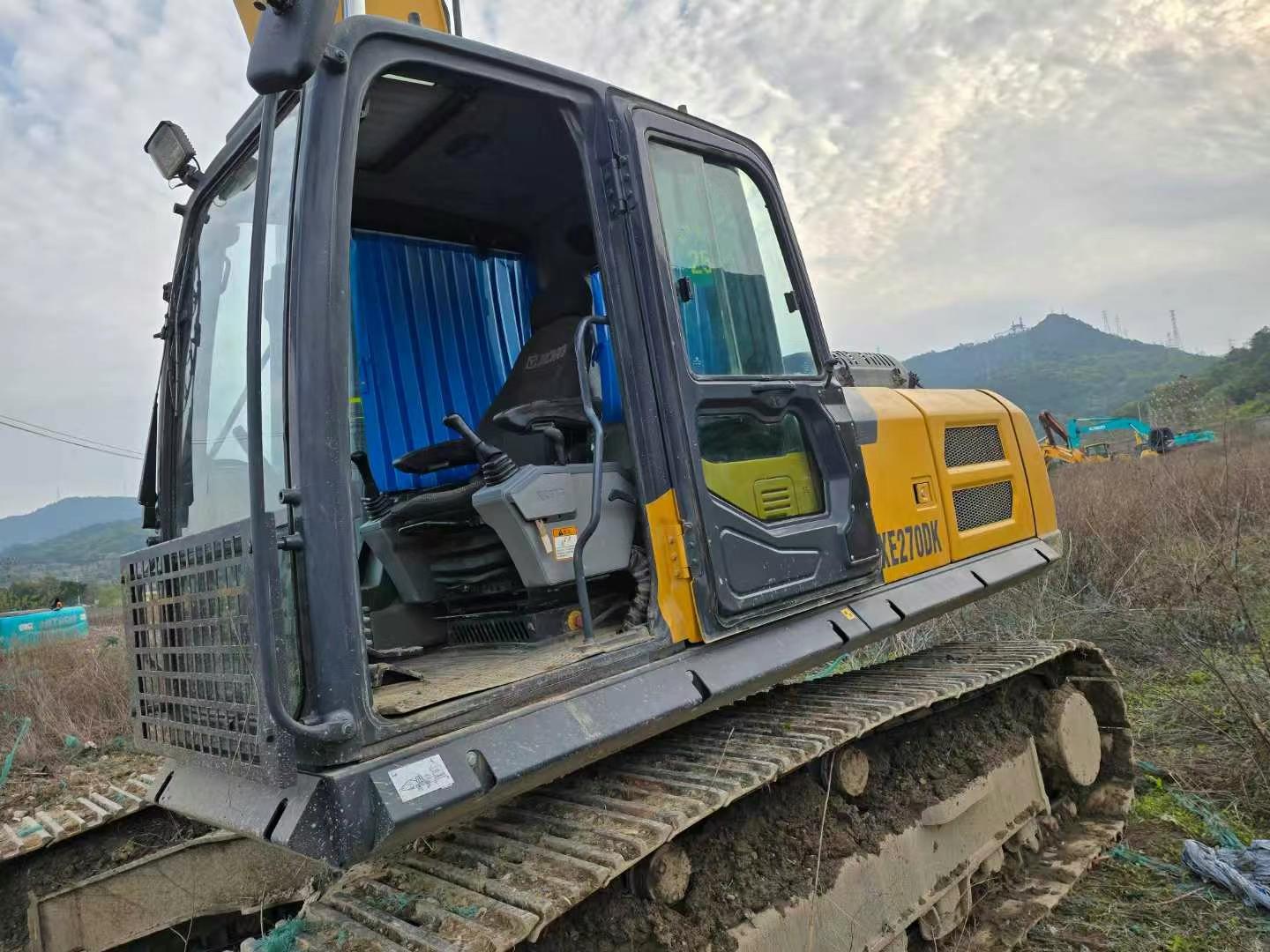 Buy XCMG XE270GK Used Excavator / 3 Used XCMG XE270GK Excavator 2021 Model / 3