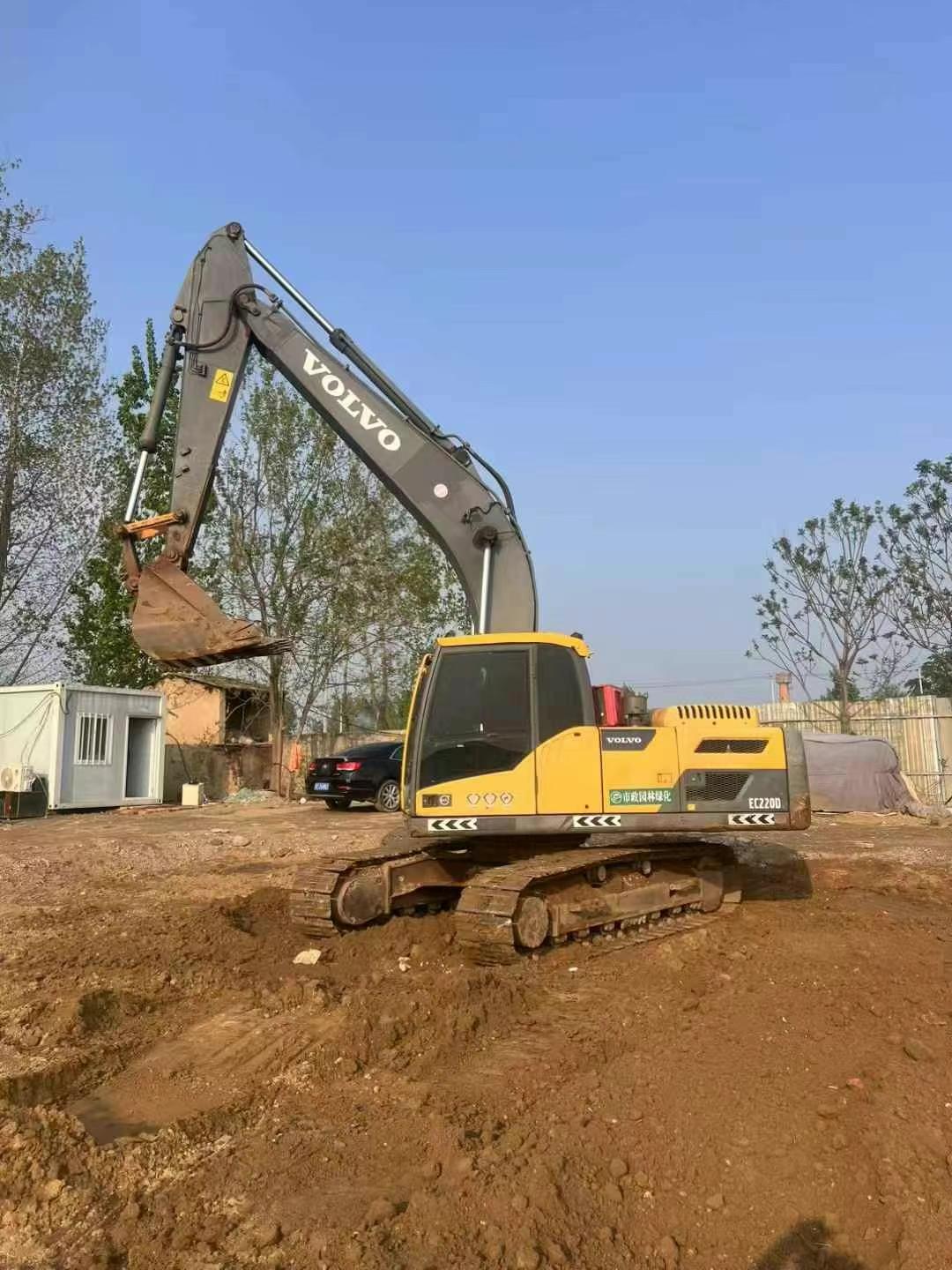 Buy Volvo EC20 Used Excavator / 1