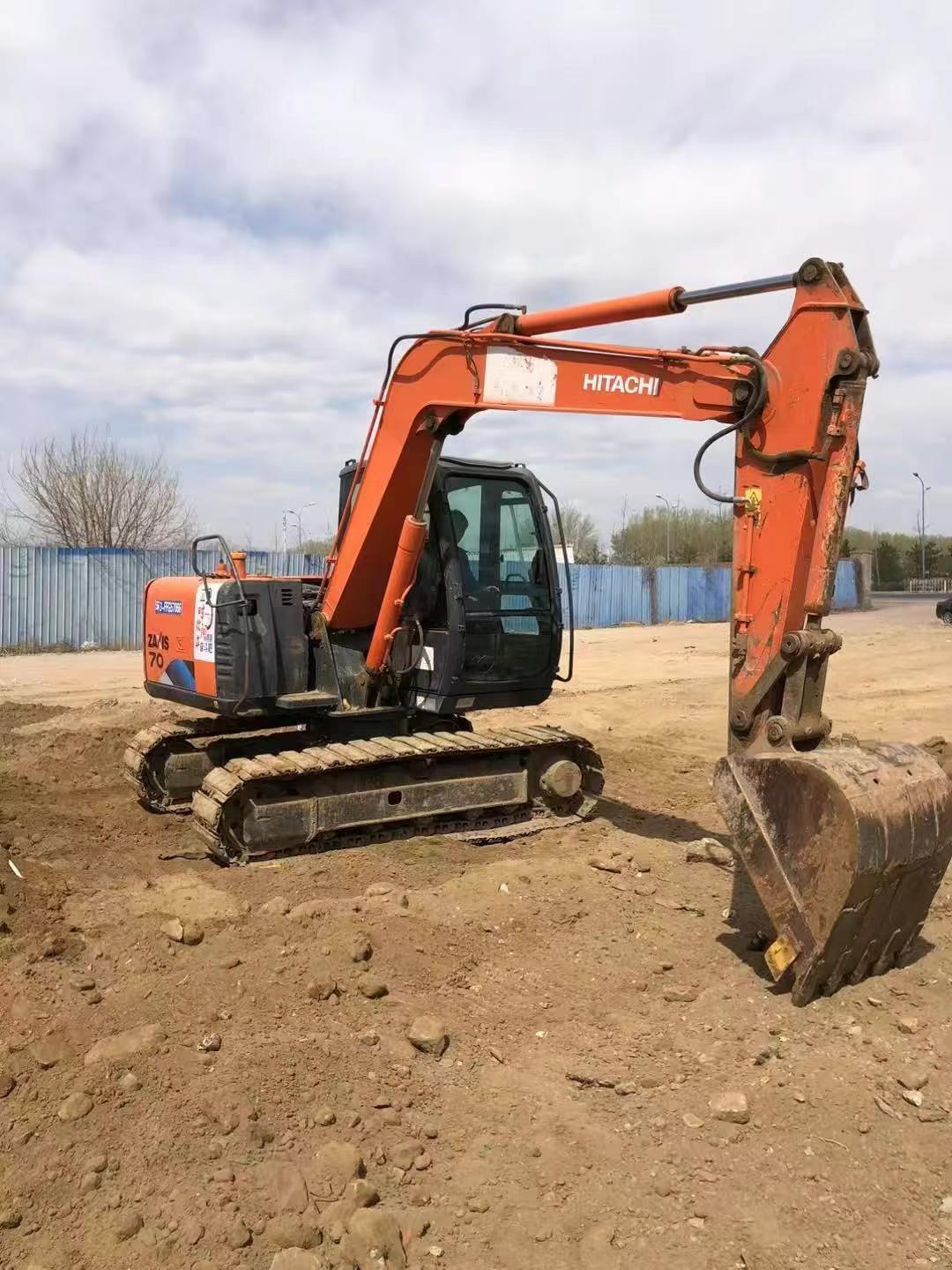 Buy Hitachi ZX70 Used Excavator / 2 Used Hitachi ZX70 Excavator 2016 Model / 2
