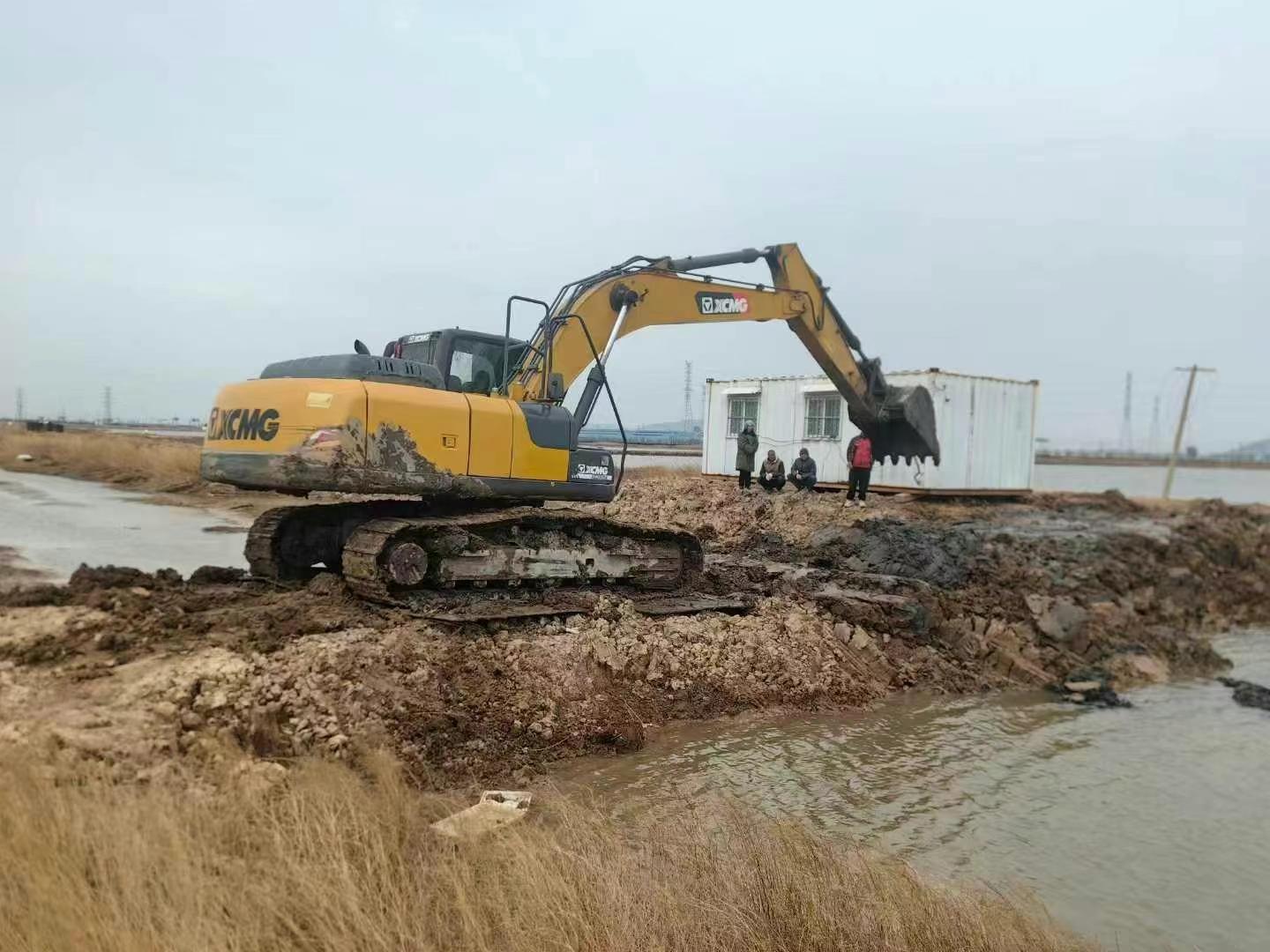 Buy XCMG LW200 Used Excavator / 3 Used XCMG LW200 Excavator 2019 Model / 3