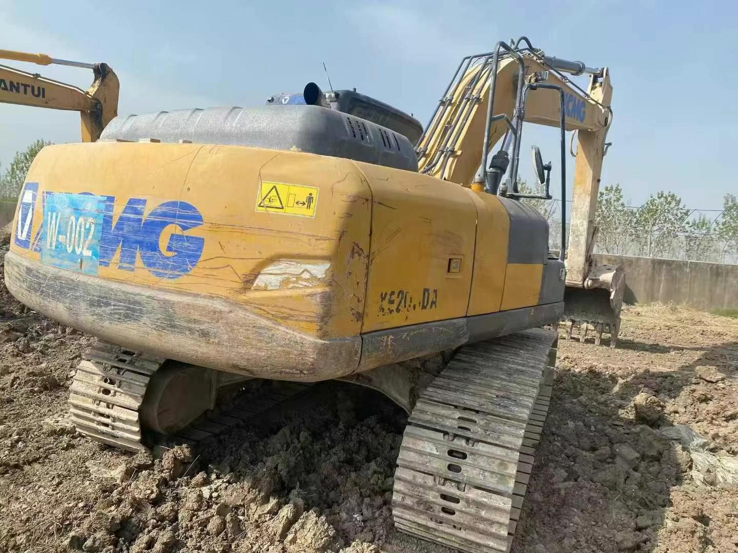 Buy XCMG LW200 Used Excavator / 8 Used XCMG LW200 Excavator 2018 Model / 8